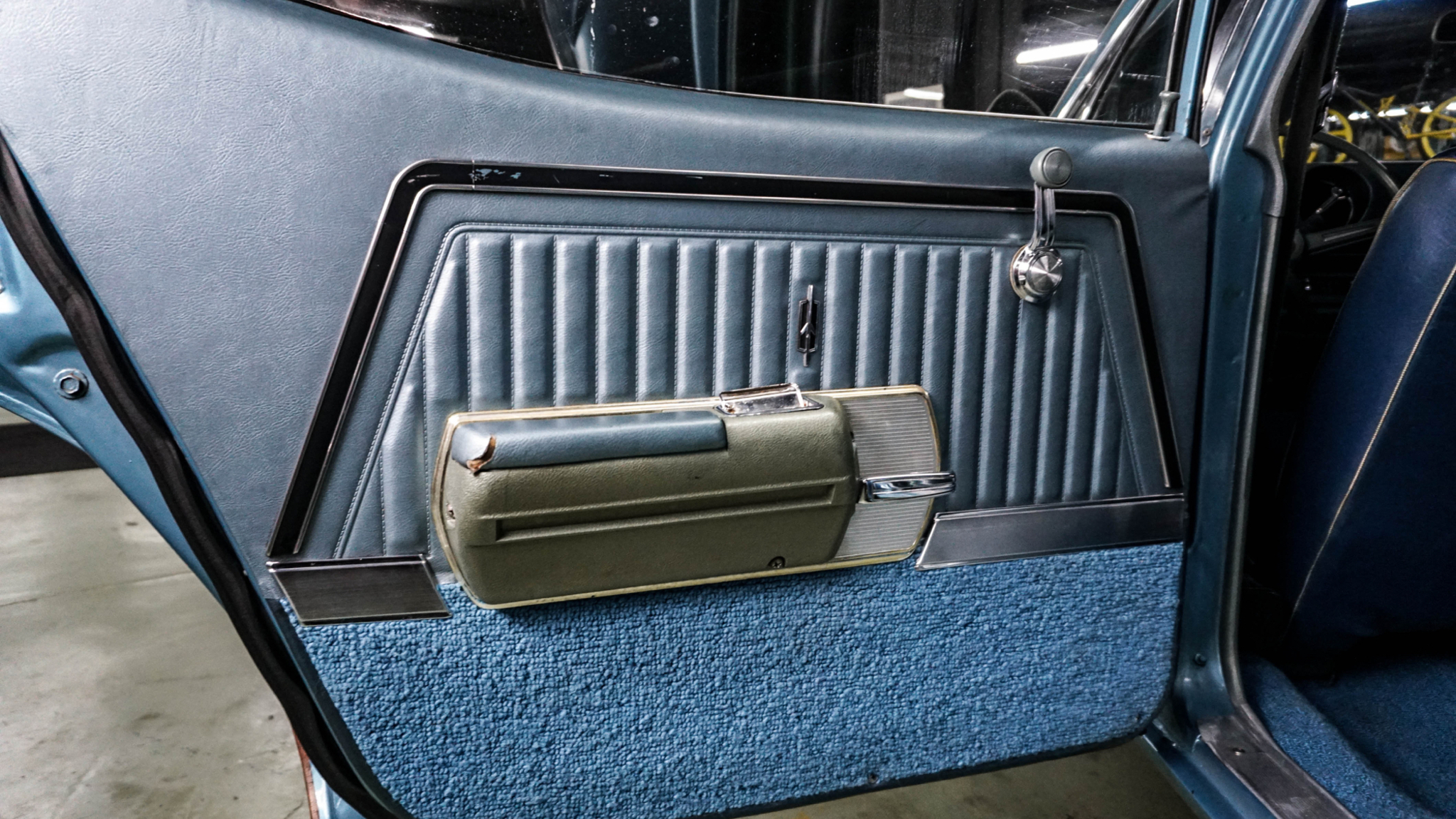 Innenraumfoto von 1968 Oldsmobile Vista Cruiser