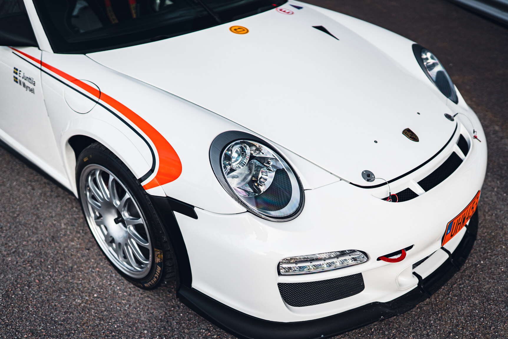 Exteriörbild på 2011 Porsche 911 GT3 Rally Car