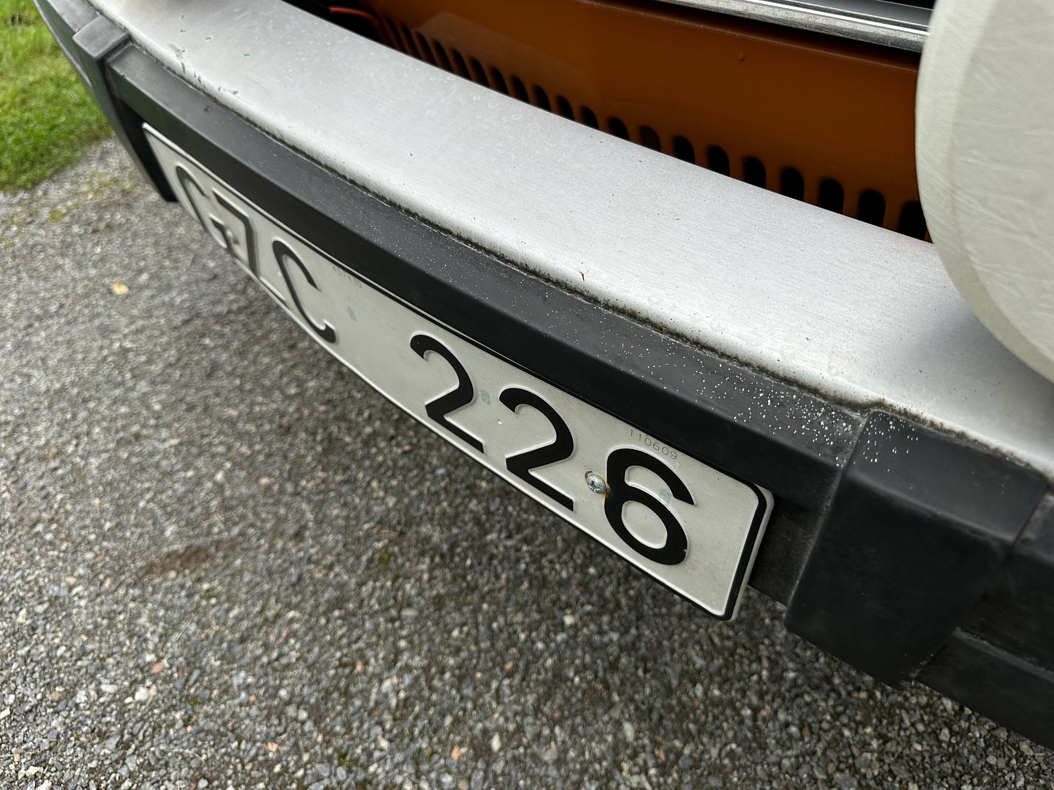 Exteriörbild på 1974 Volvo 142 2.0