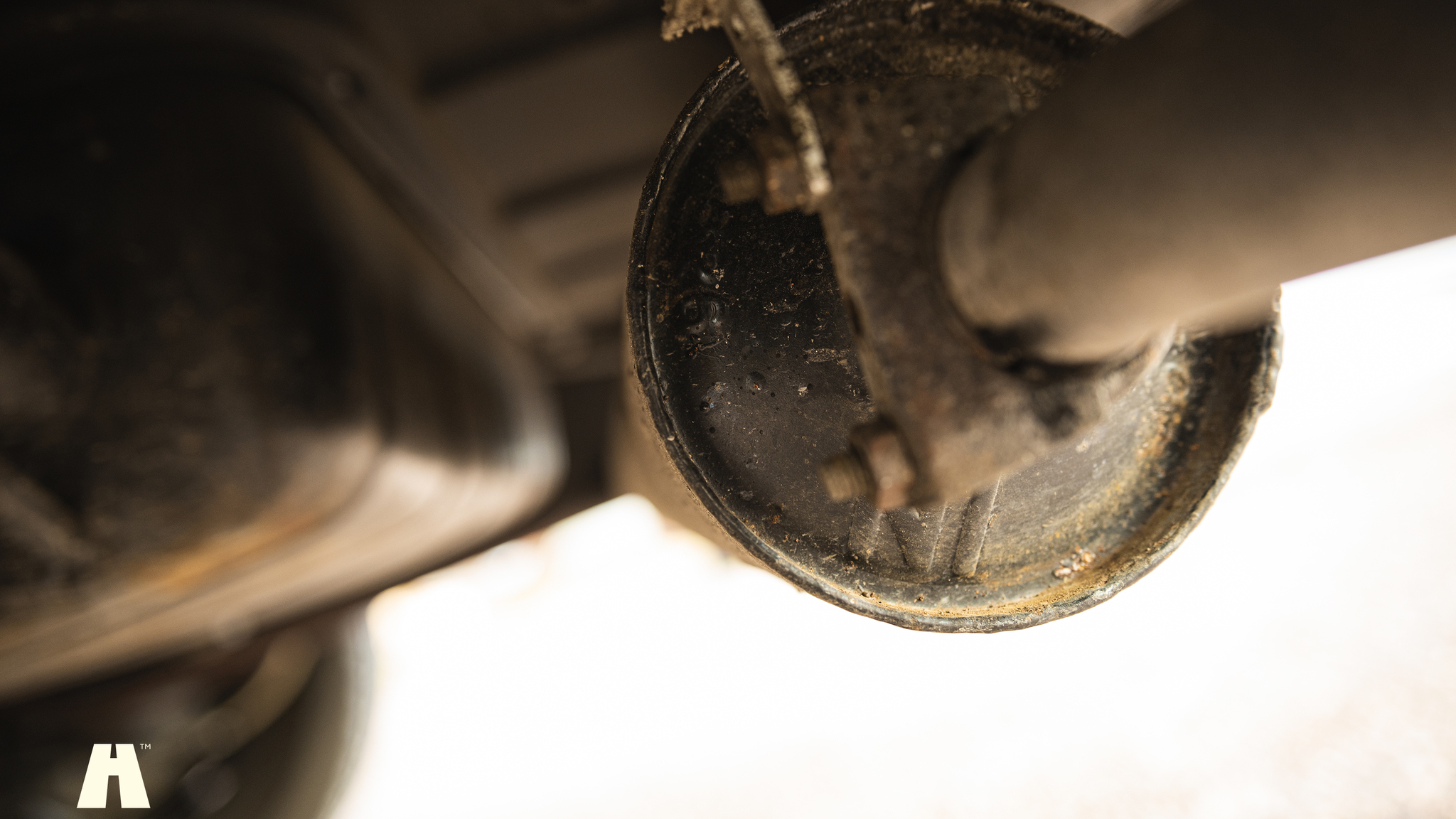Image of 1953 Volvo PV 444E mechanics