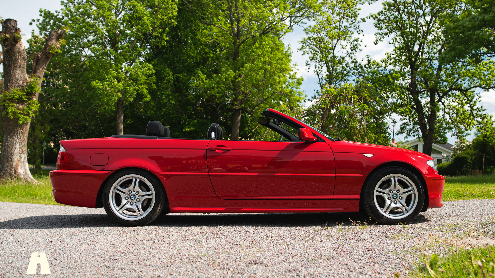 Exteriörbild på 2005 BMW 320ci M-sport Cabriolet