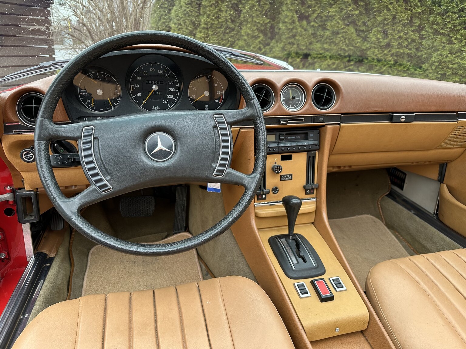 Innenraumfoto von 1973 Mercedes-Benz 450 SL
