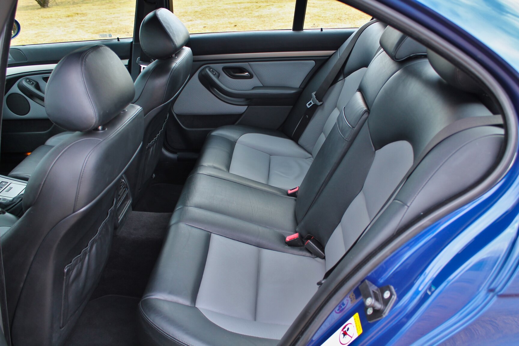 Interiörbild 2003 BMW M5