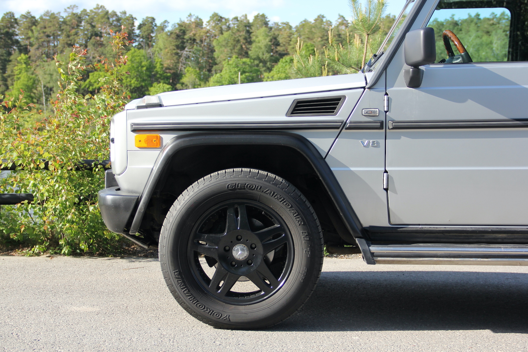 Exteriörbild på 2002 Mercedes-Benz G 500 (10)