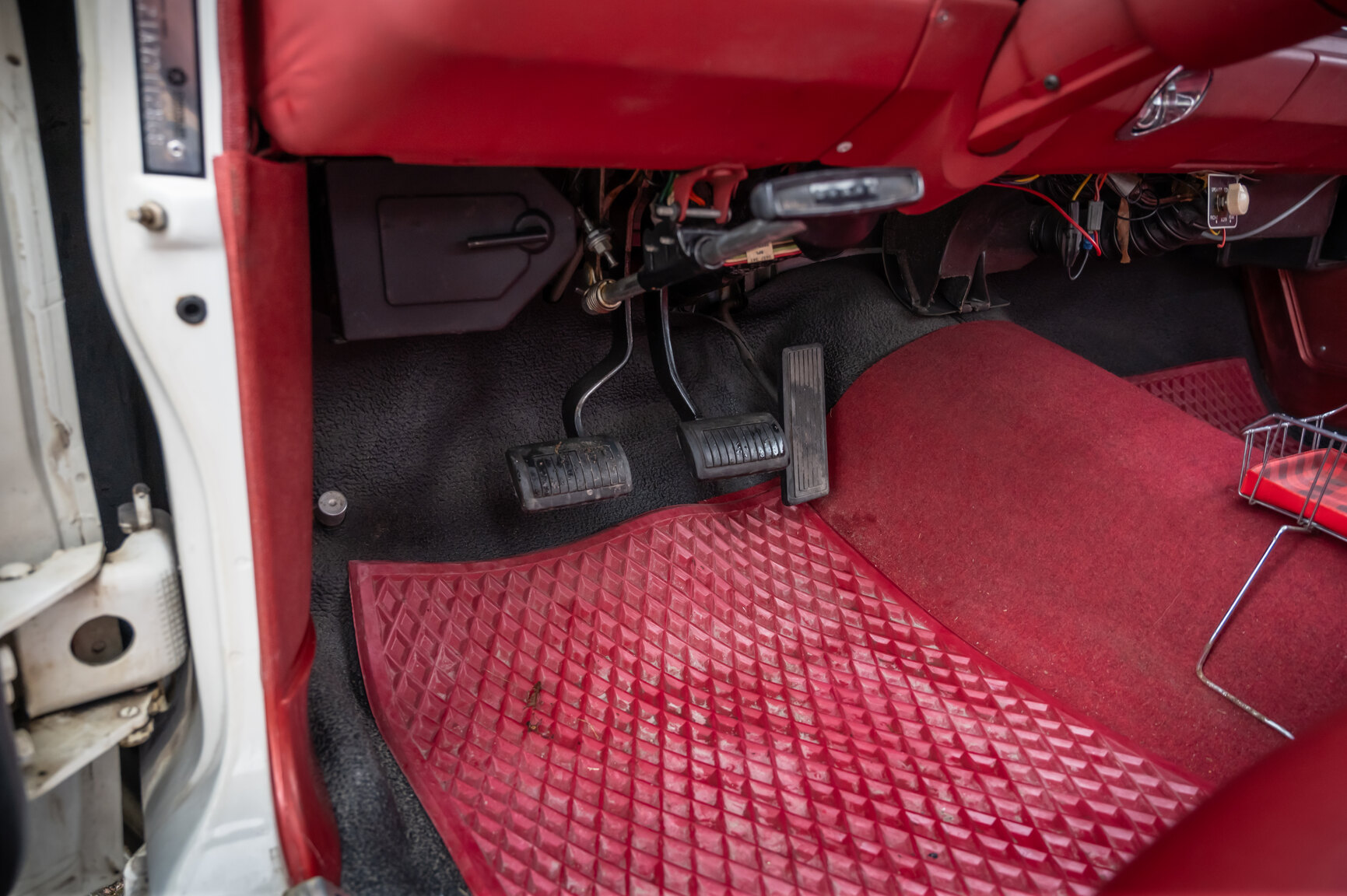 Interiörbild 1967 Plymouth Valiant V 100 Sedan