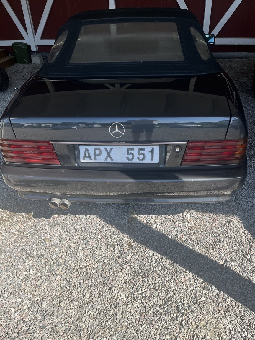 Exteriörbild på 1992 Mercedes-Benz SL 500