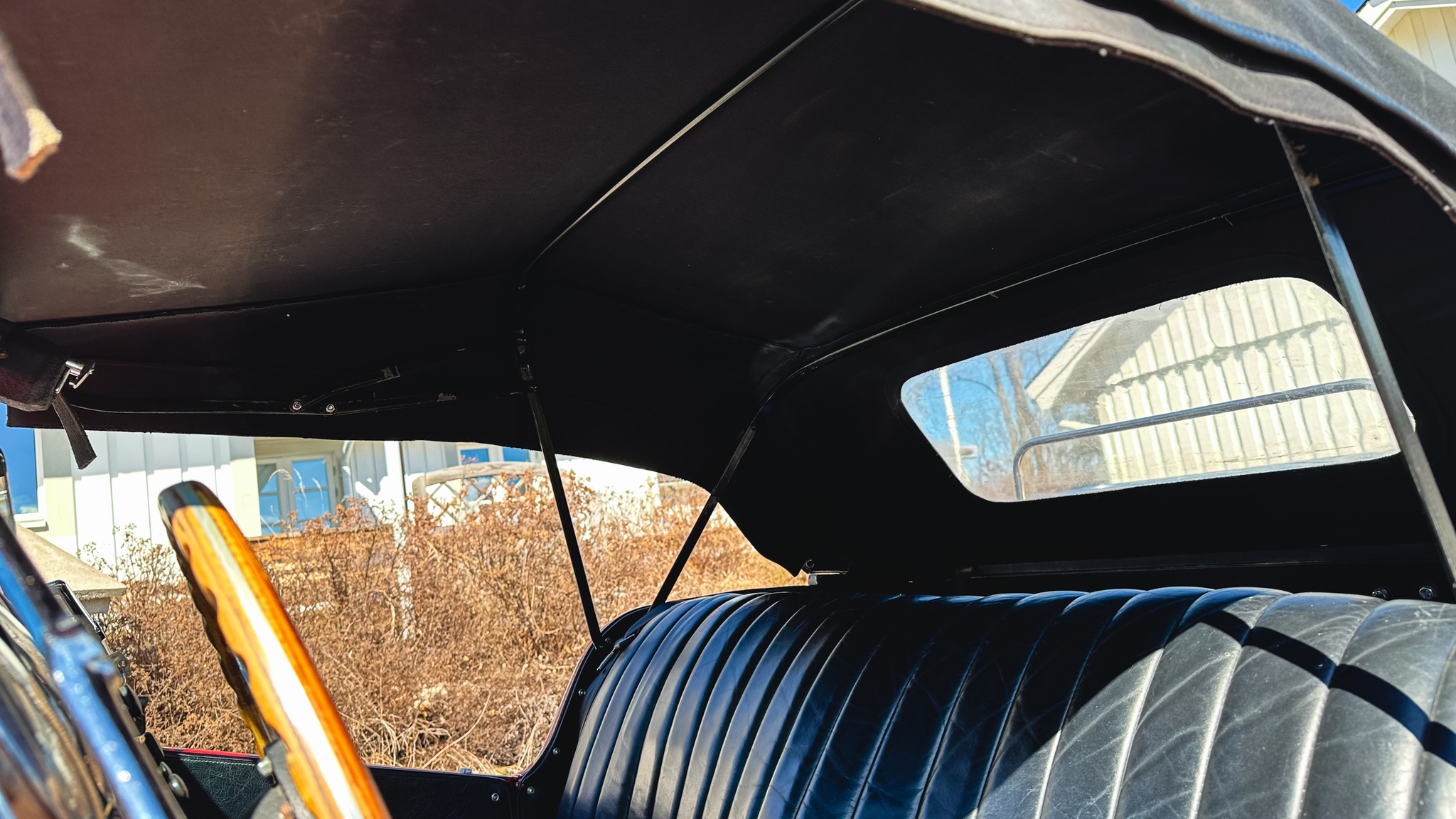Aussenfoto 1951 MG TD MIDGET