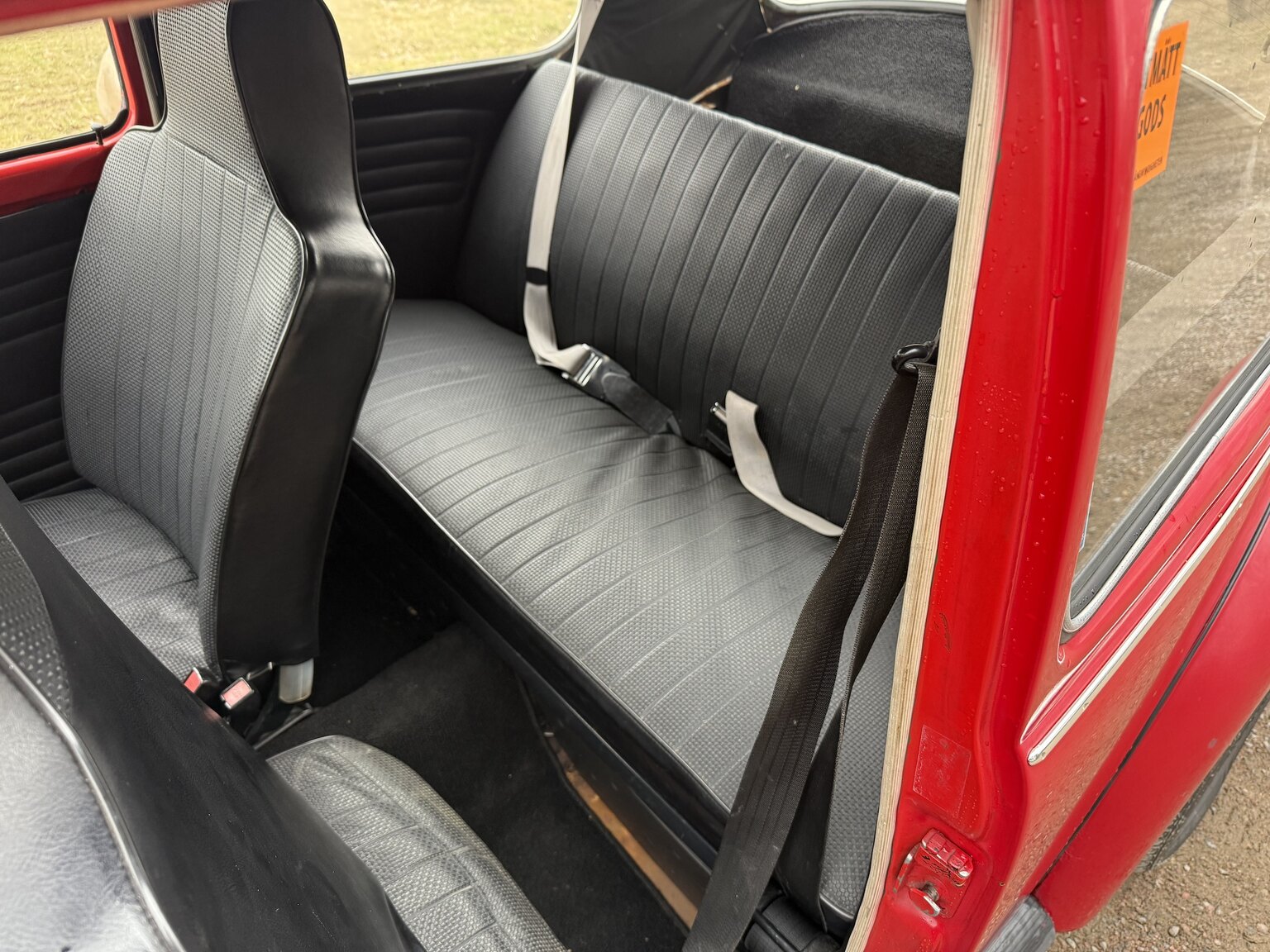 Innenraumfoto von 1972 Volkswagen Beetle 1302 S