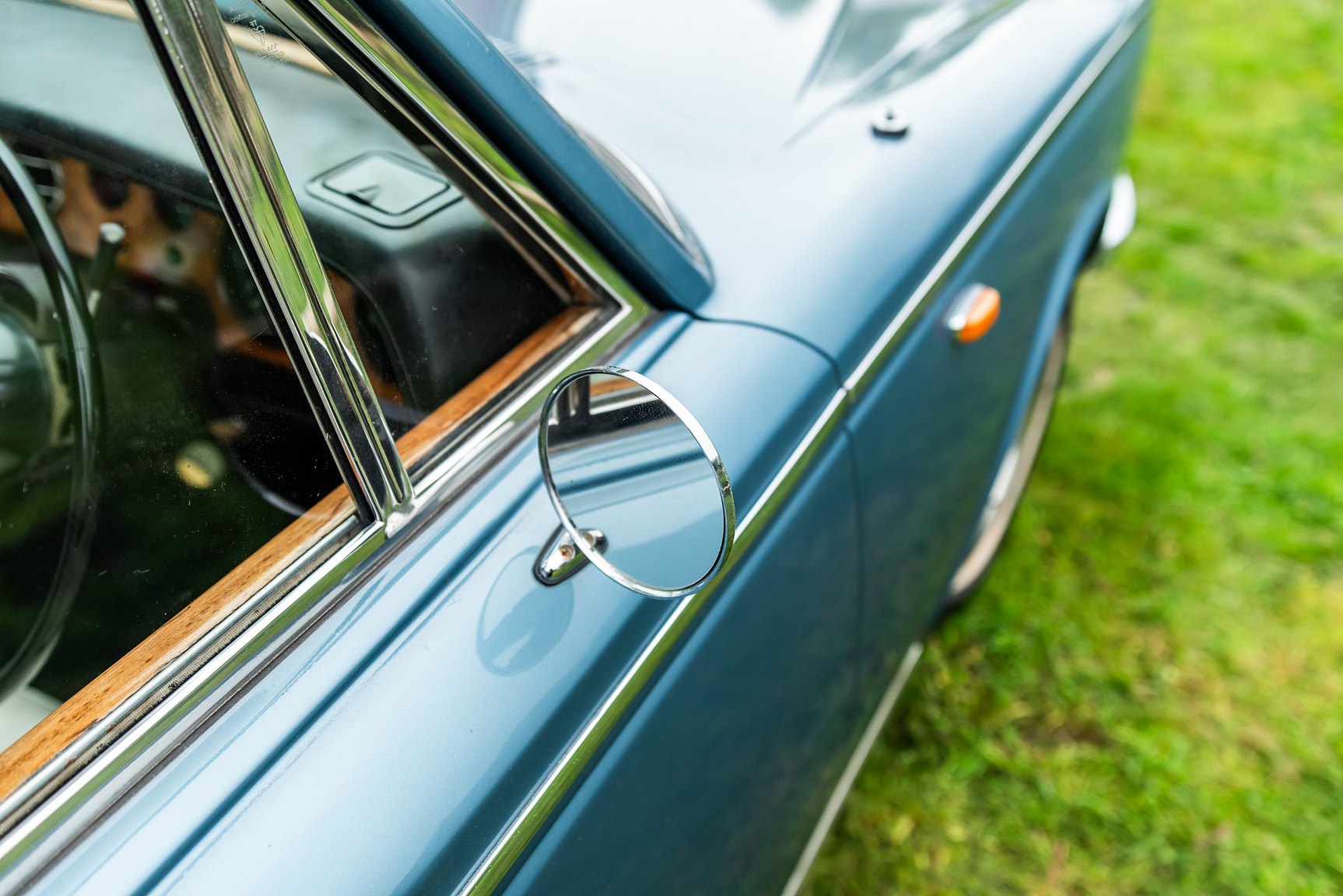 Exteriörbild på 1972 Rolls-Royce Silver Shadow