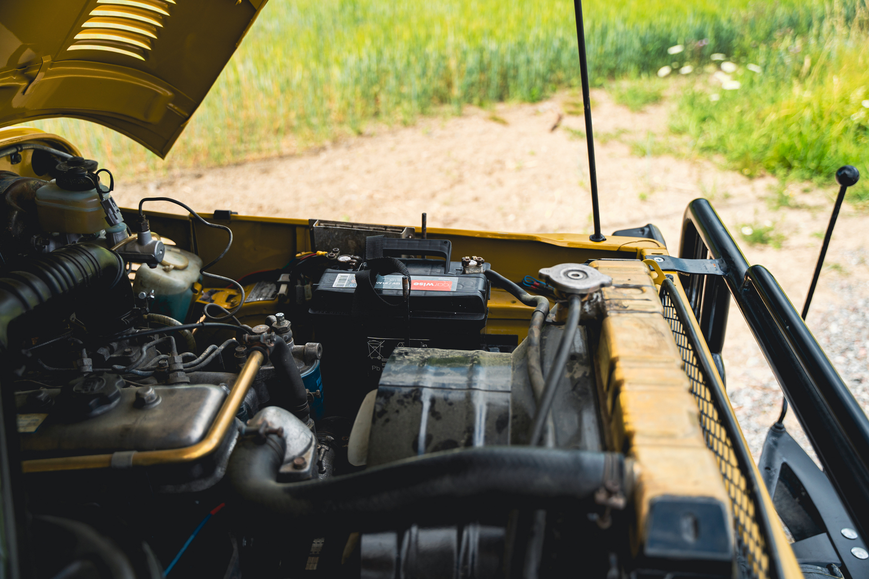 Image of 1976 Toyota Land Cruiser BJ40 mechanics