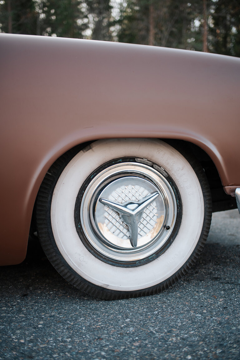 Exteriörbild på 1953 Ford Mainliner Custom