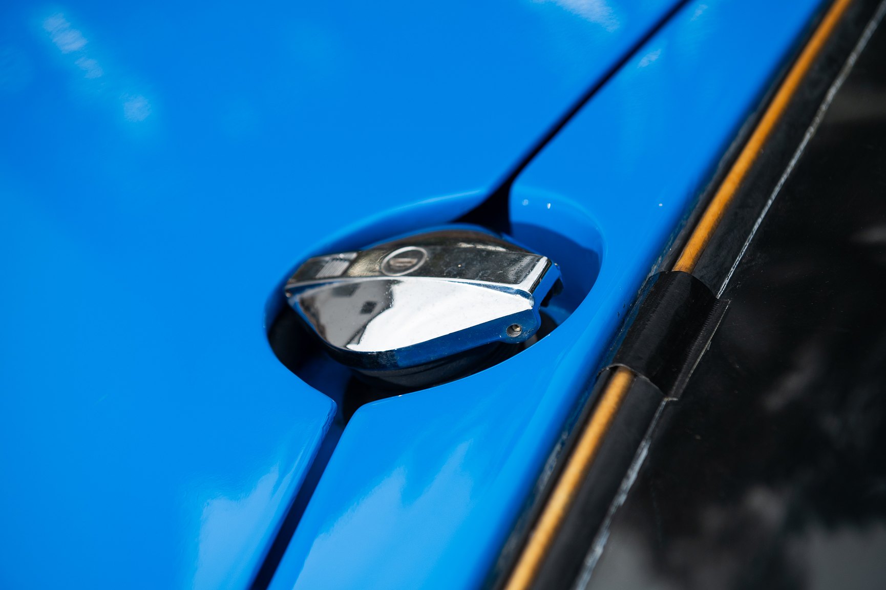 Exterior image of 1969 Marcos 3000 GT