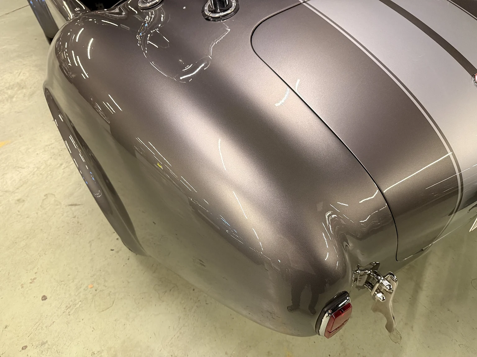 Exteriörbild på 2018 Superformance Cobra (25)