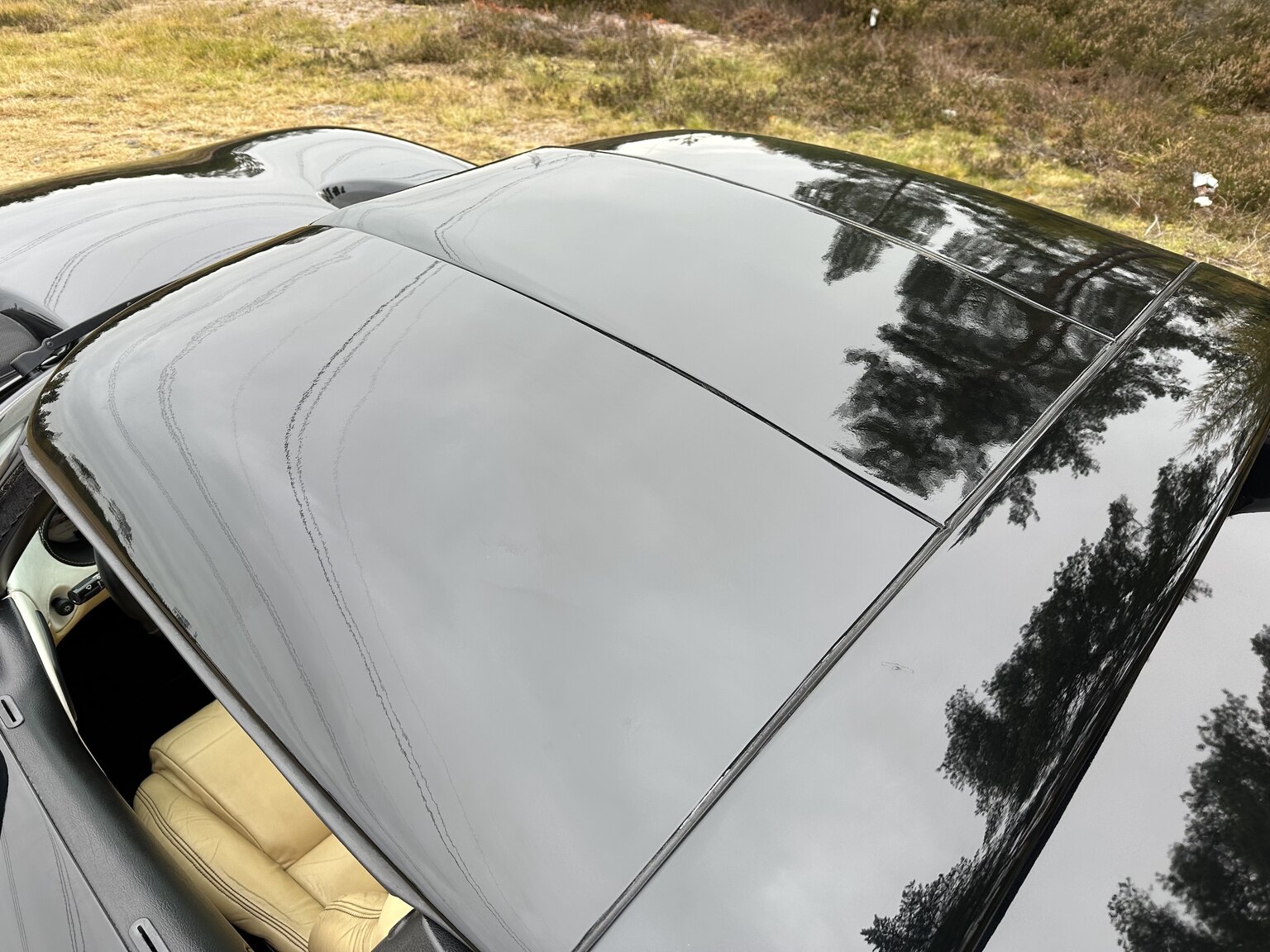 Exterior image of 1994 Chrysler Viper RT/10 (30)