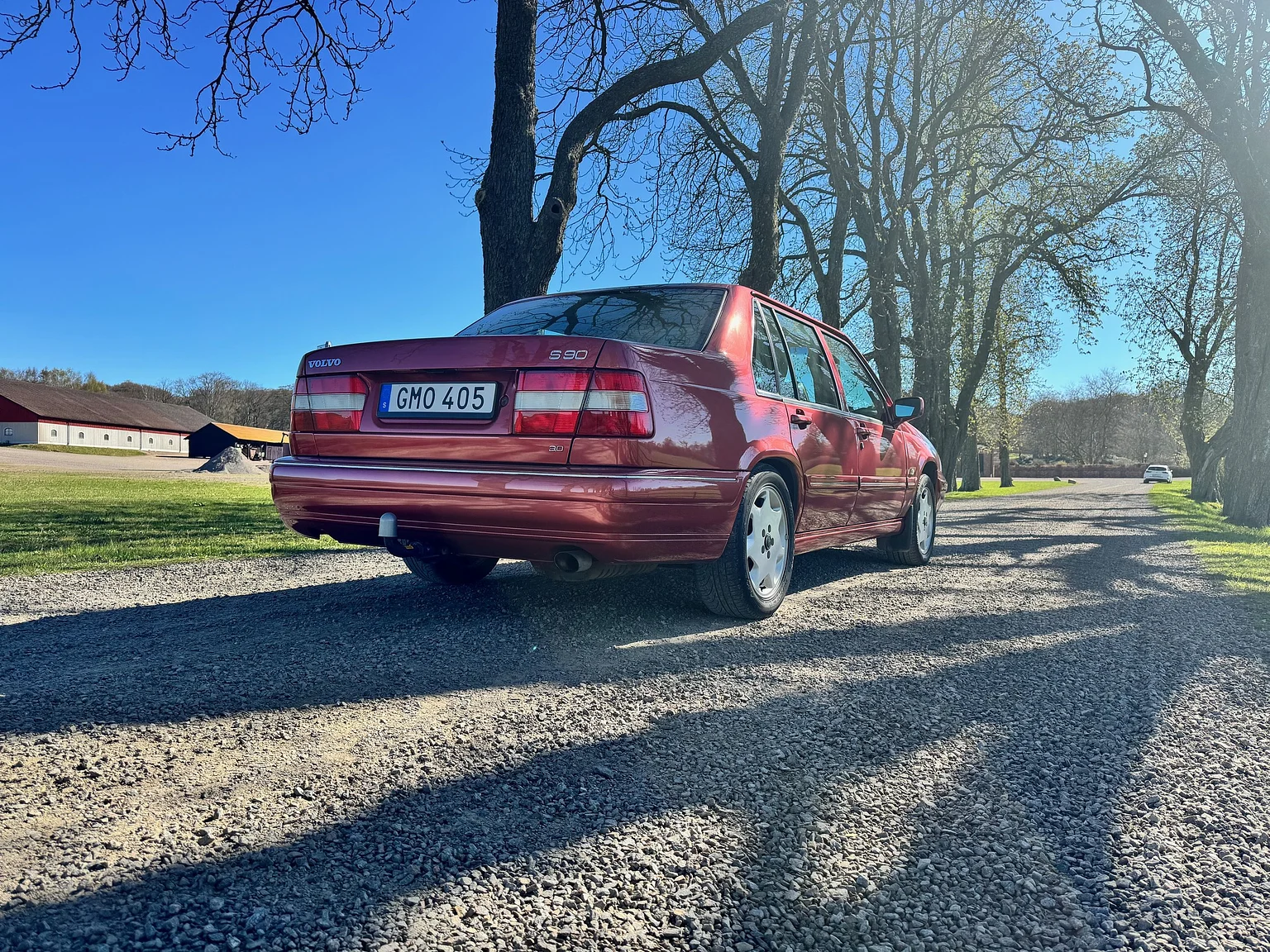 Exteriörbild på 1998 Volvo S90 3.0 (7)