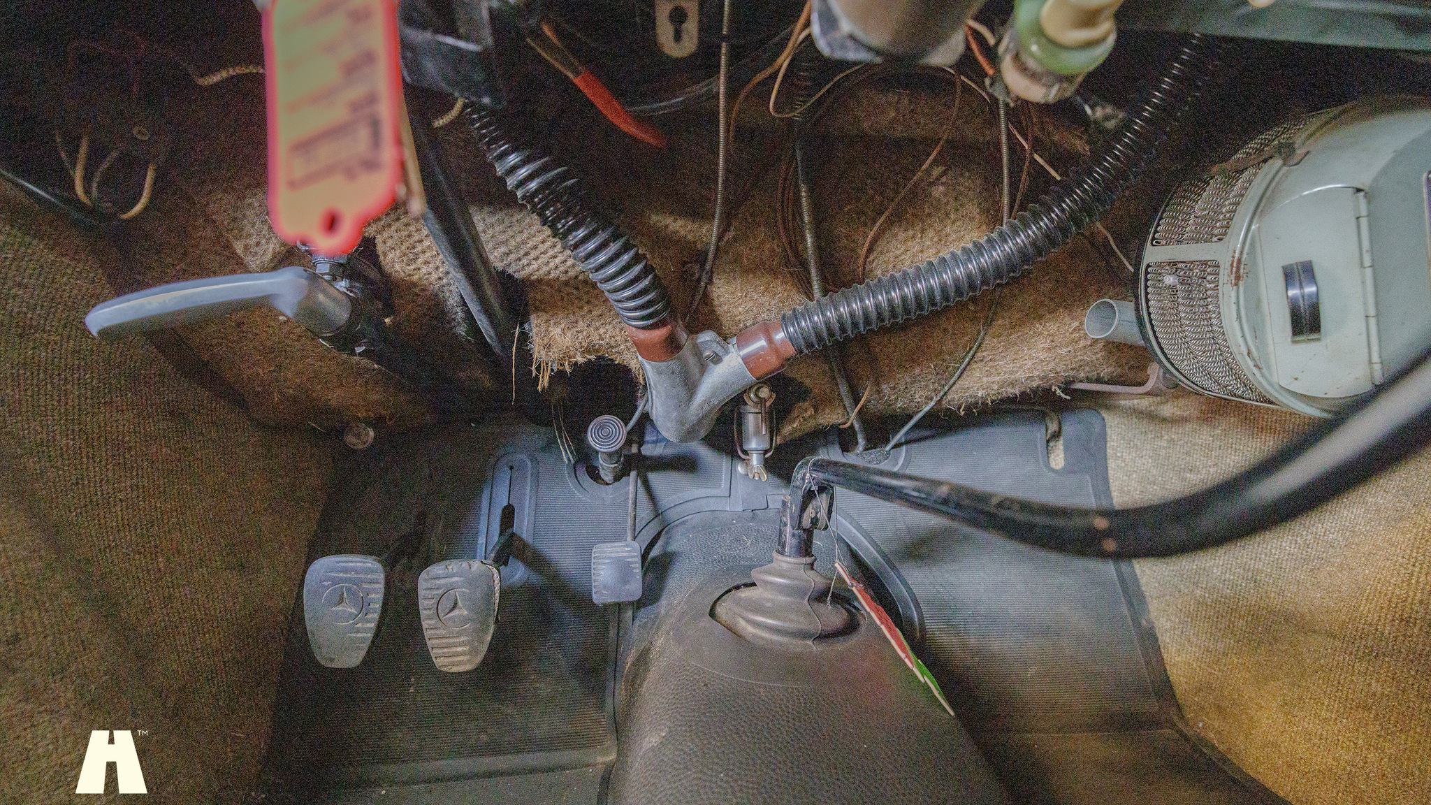 Interior image of 1950 Mercedes Benz 170 va (33)