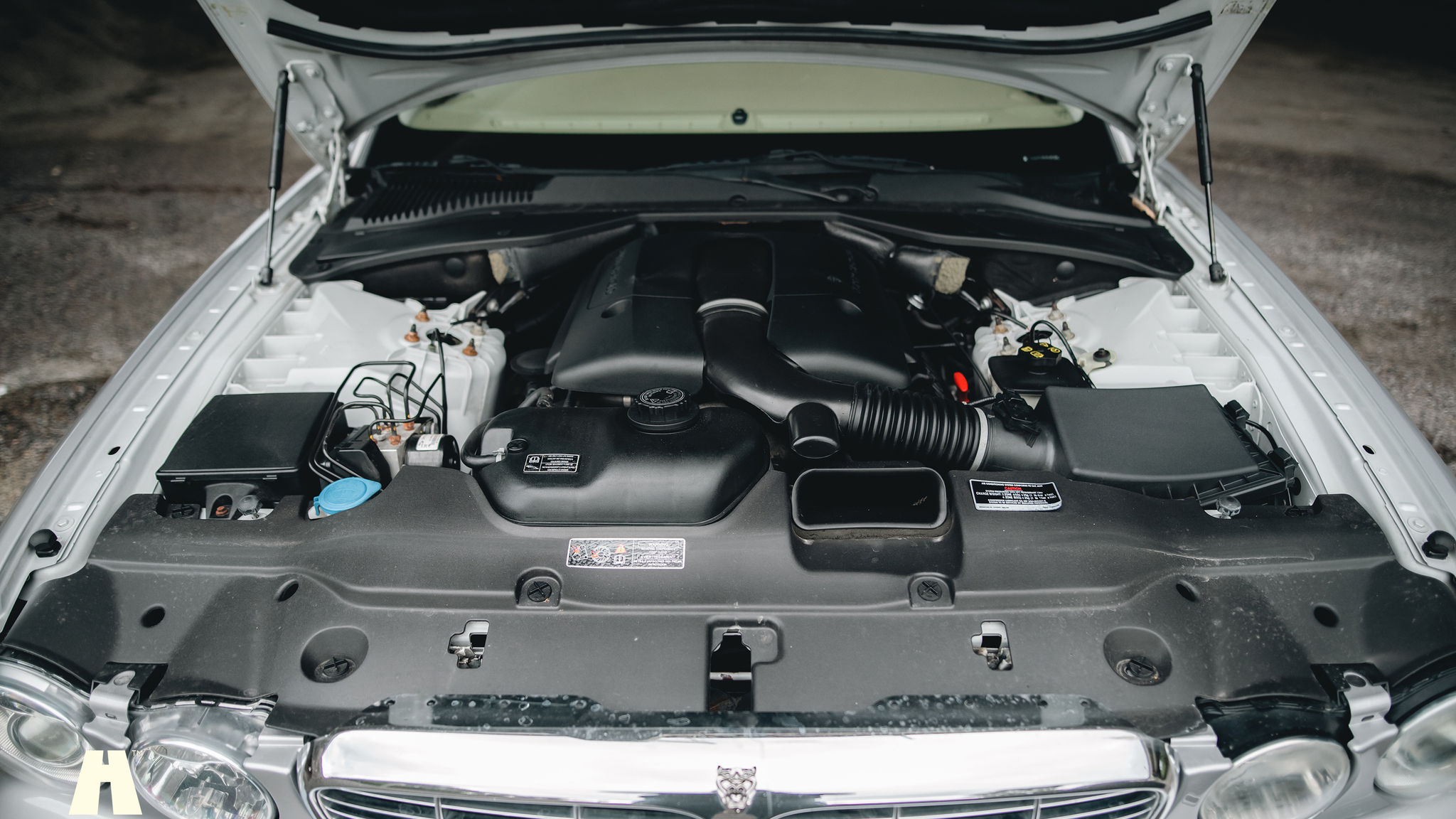 2003 Jaguar XJ Super V8, Mekanik