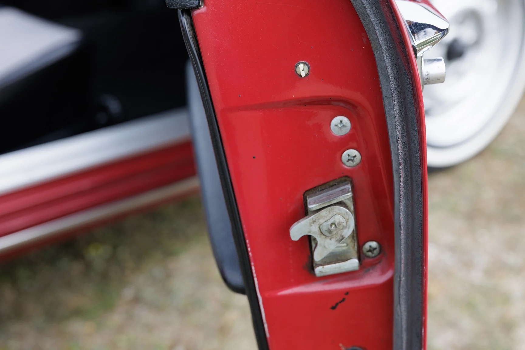 Innenraumfoto von 1968 Volkswagen Typ 34 1600 L Karmann-Ghia (2)