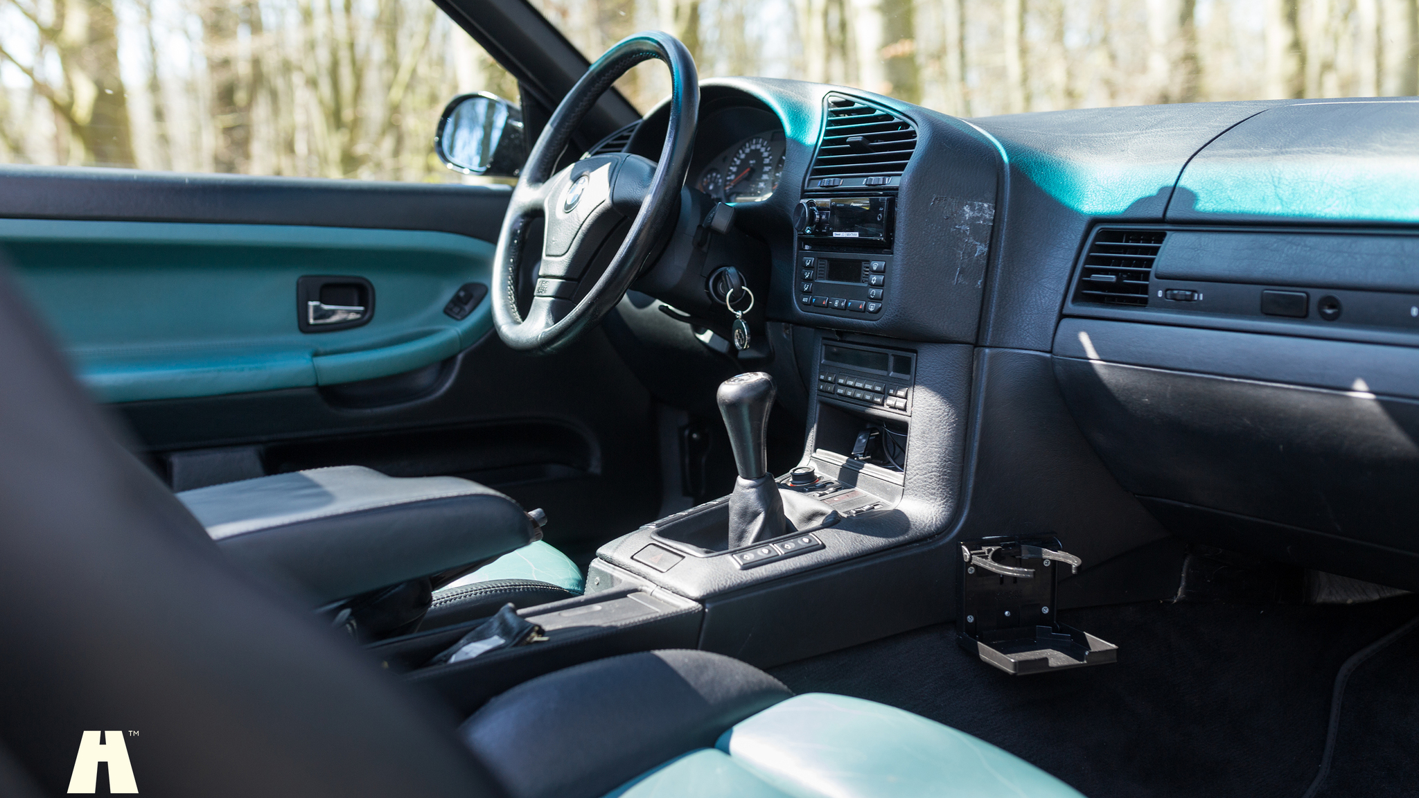 Interior image of 1996 BMW M3 3.2 Cabriolet (29)