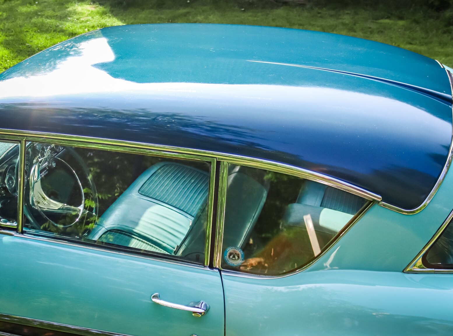 Exterior image of 1958 Pontiac Bonneville