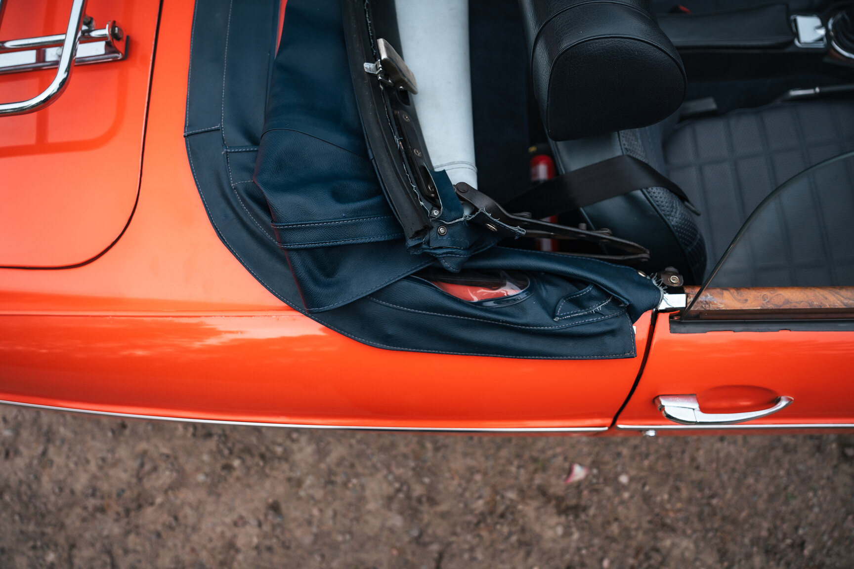 Exteriörbild på 1973 MG MGB Roadster (50)