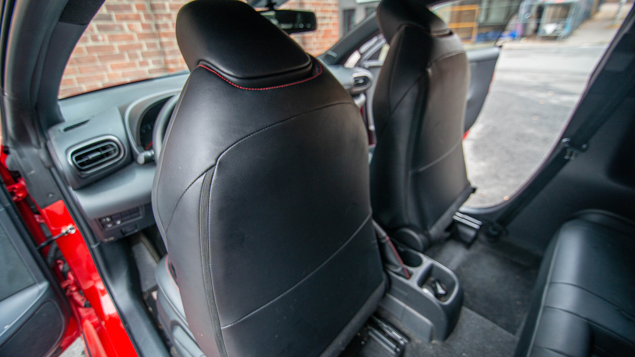 Interiörbild 2021 Toyota GR Yaris 