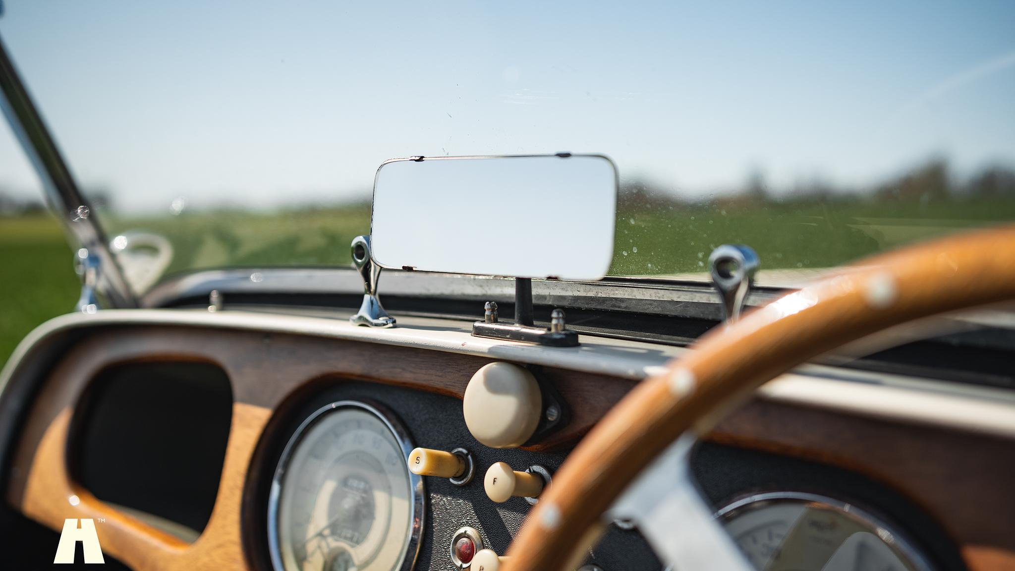 Interiörbild 1954 Morgan Plus 4 