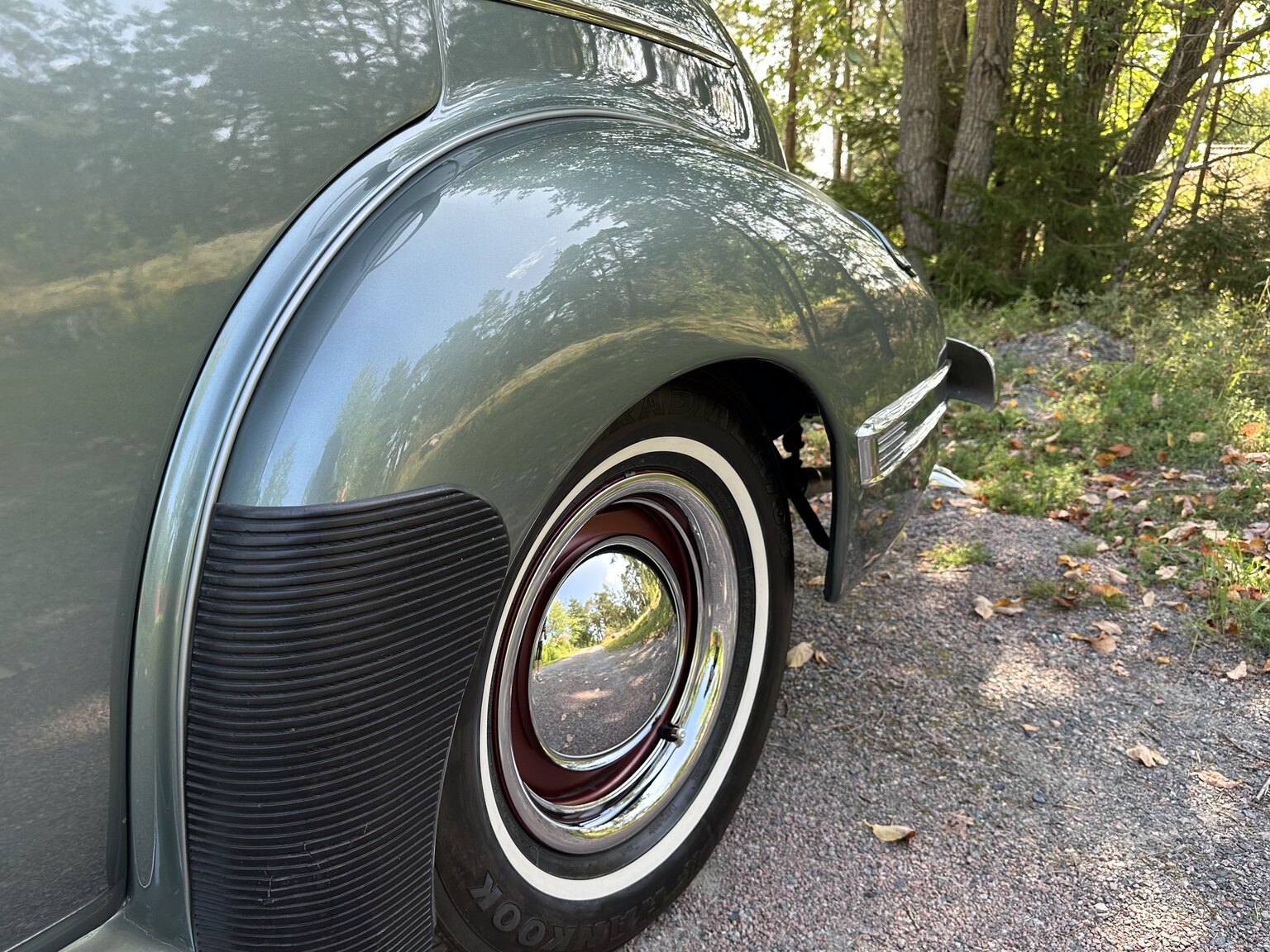 Exterior image of Buick Sedan Special 8