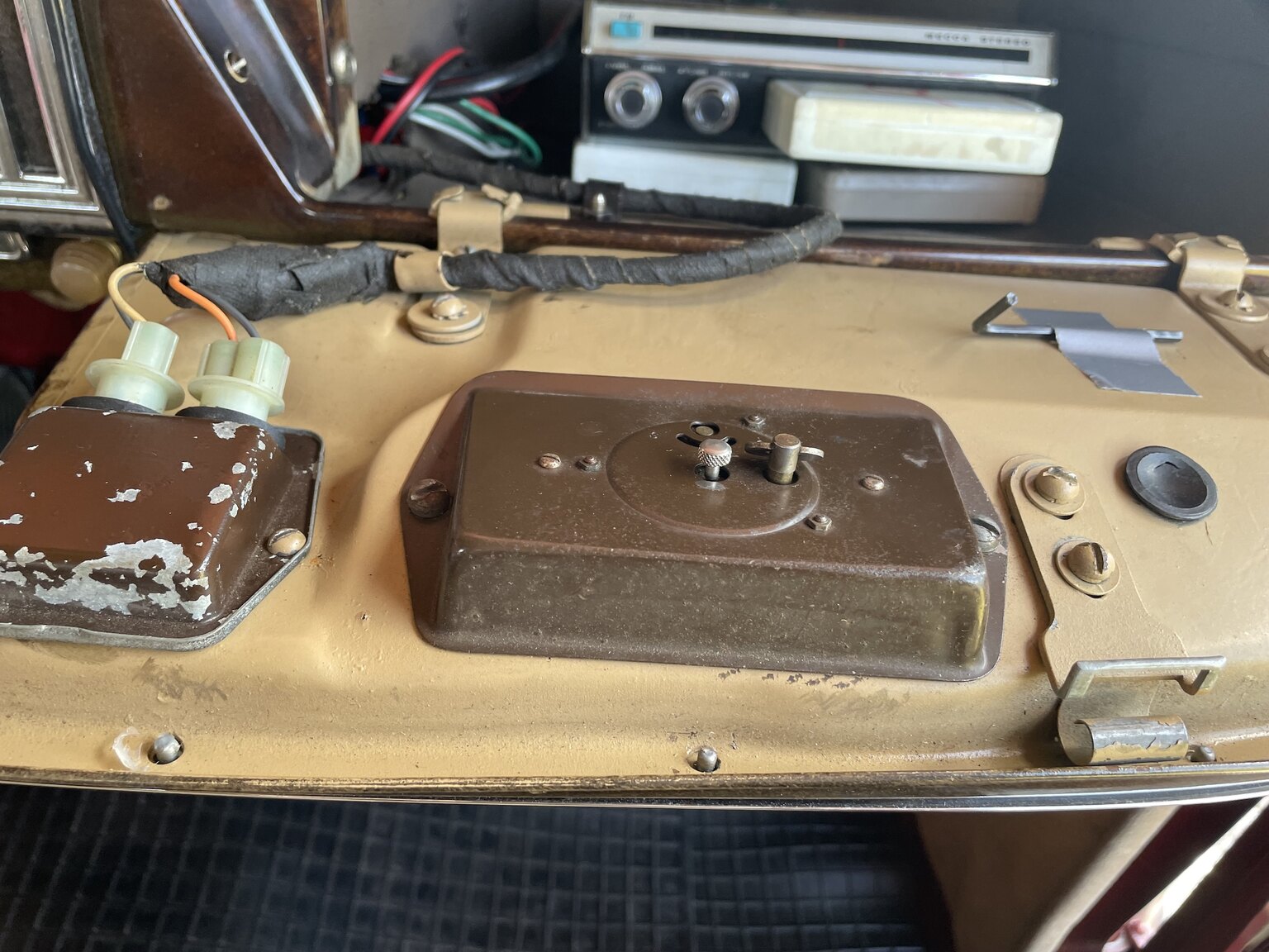 Interior image of 1940 Hudson Modell 40 Traveller Brougham 