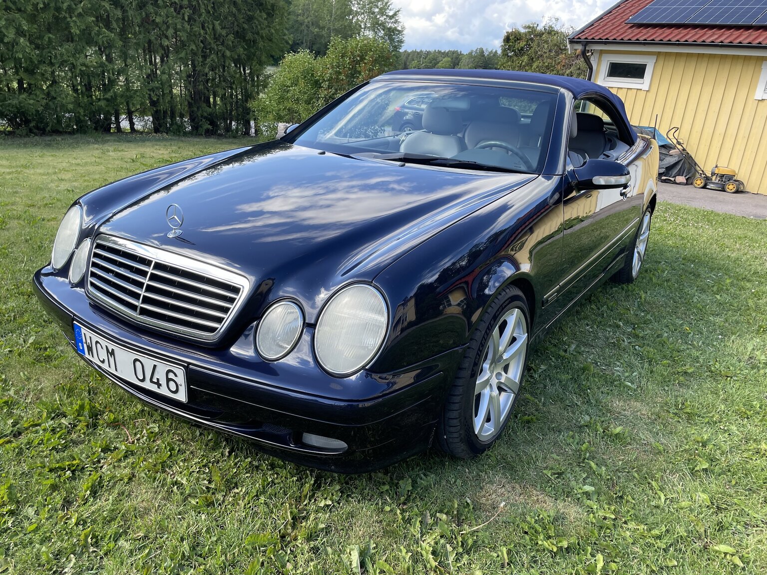 Aussenfoto 2001 Mercedes-Benz CLK 230 Kompressor