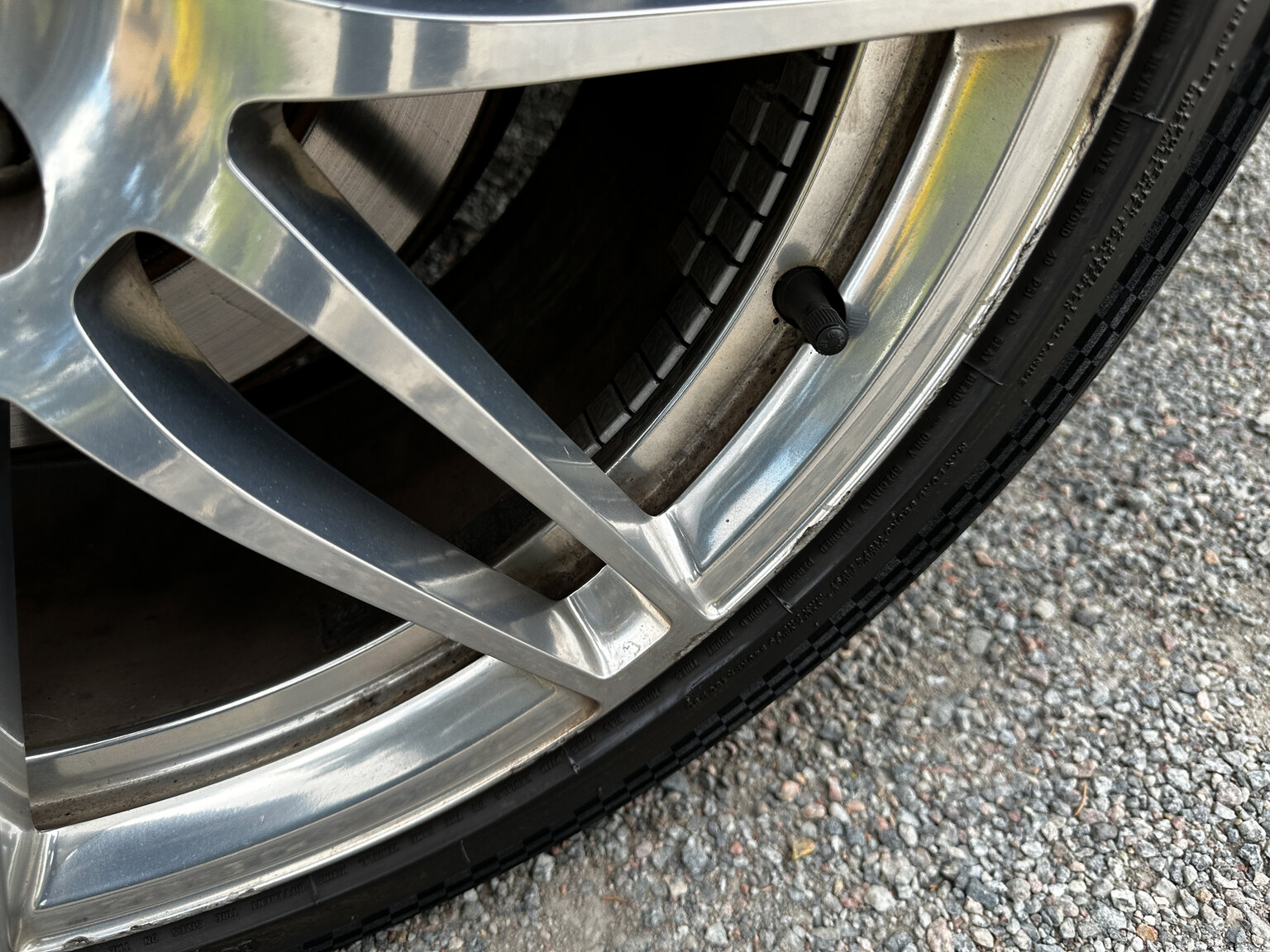 Aussenfoto 2009 Audi S8 5.2 V10 FSI Quattro