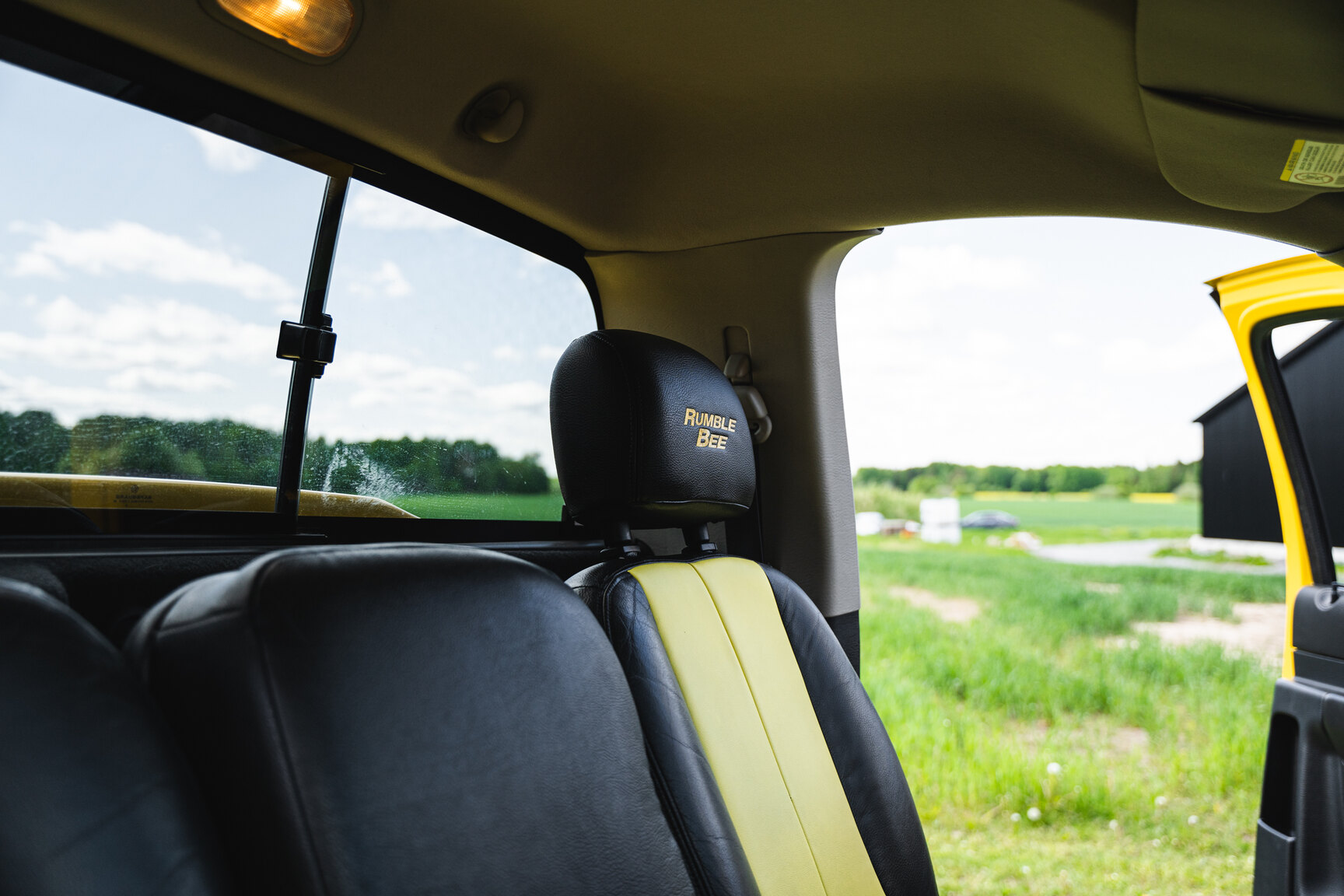 Innenraumfoto von 2005 Dodge Ram 1500 Bumble Bee