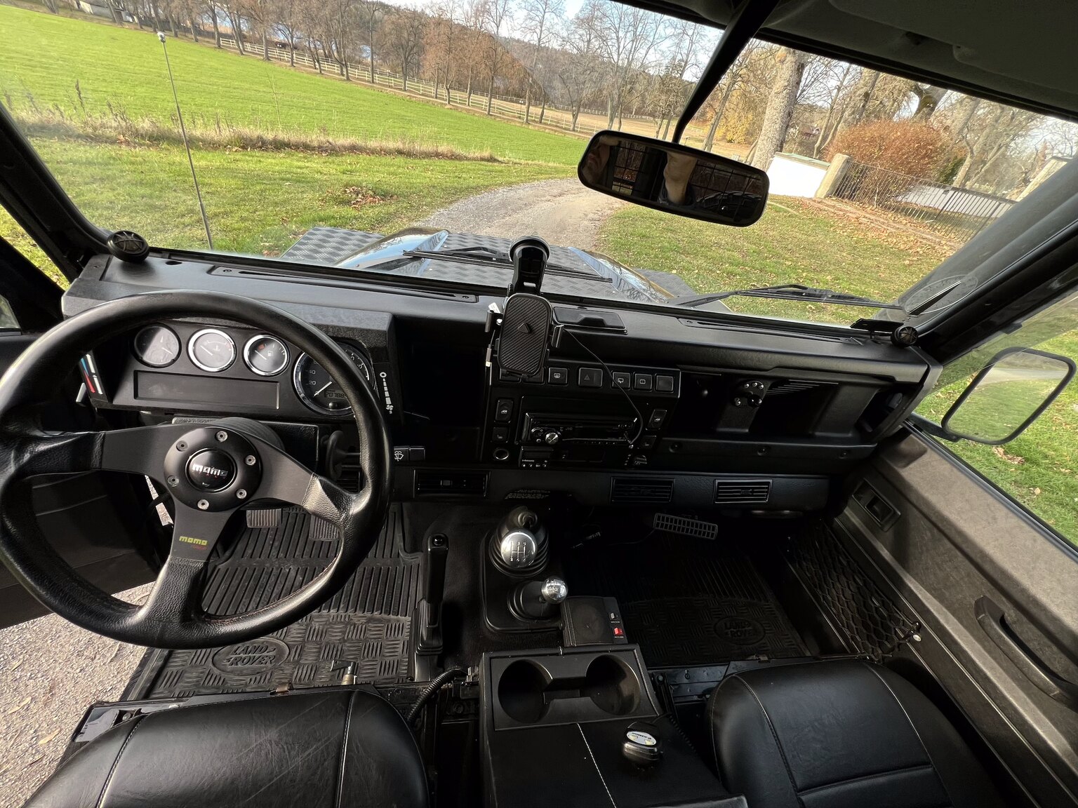Interior image of 2002 Land Rover Defender 90 2.5 Td5