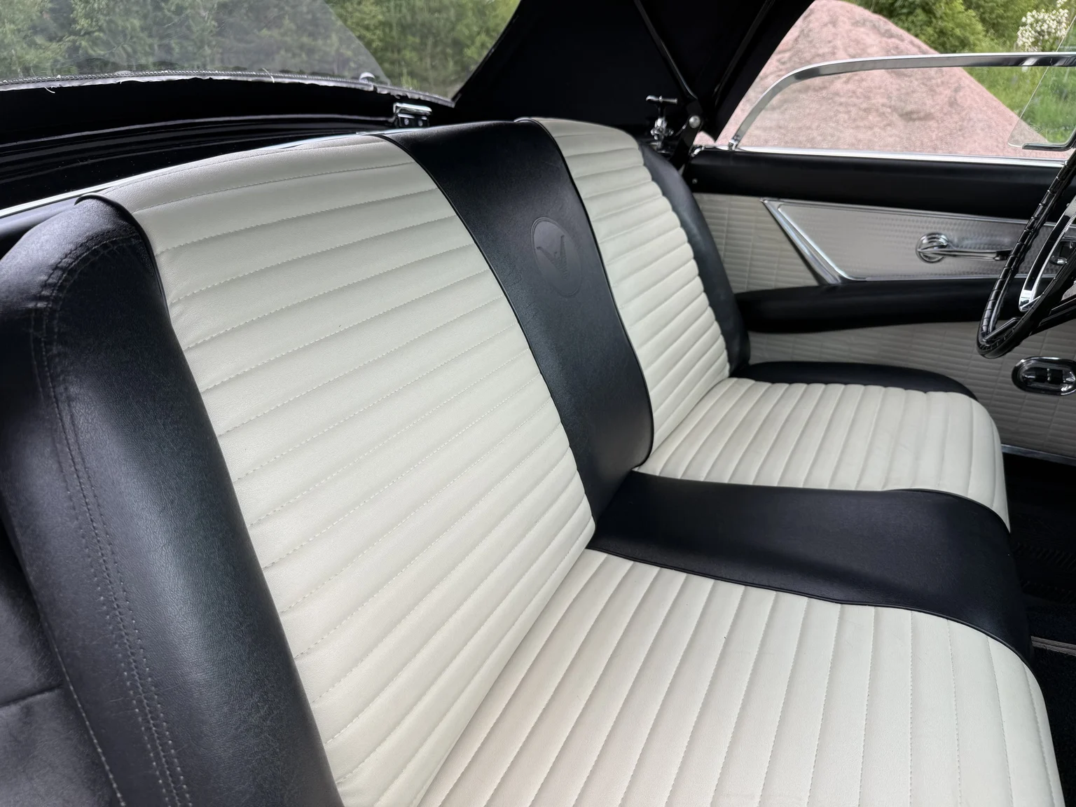 Innenraumfoto von 1957 Ford Thunderbird (35)