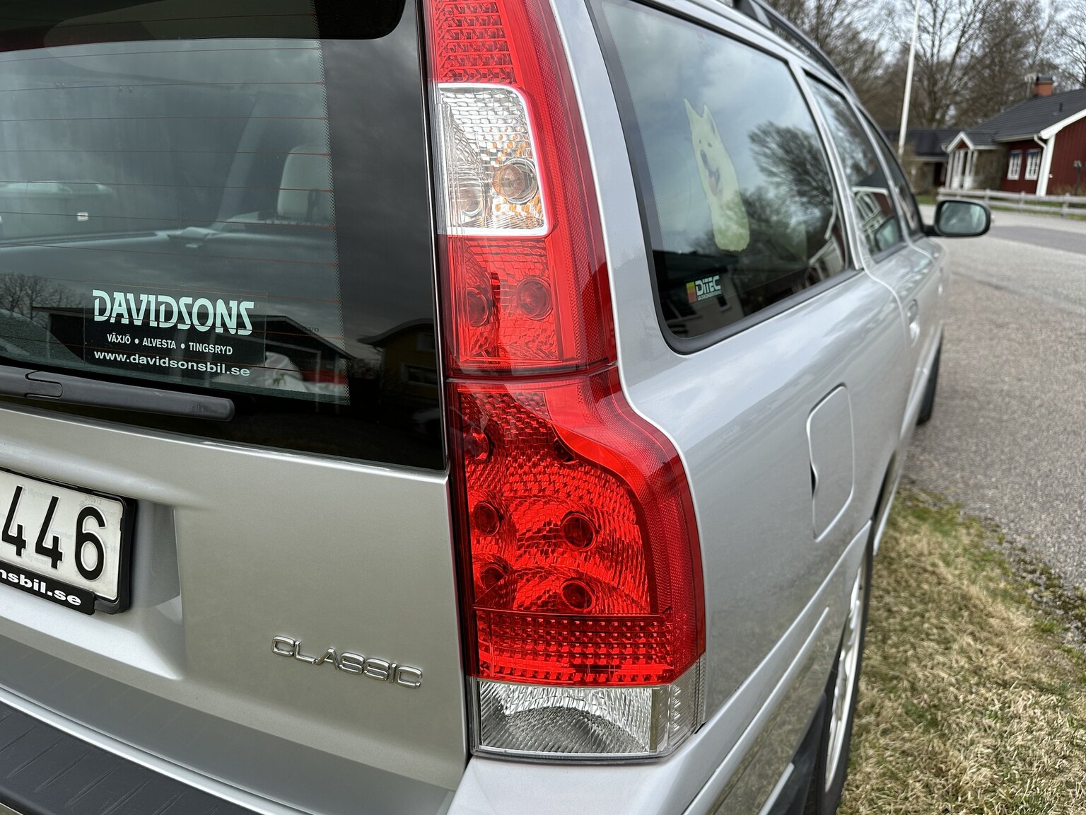 Exteriörbild på 2008 Volvo V70 Classic