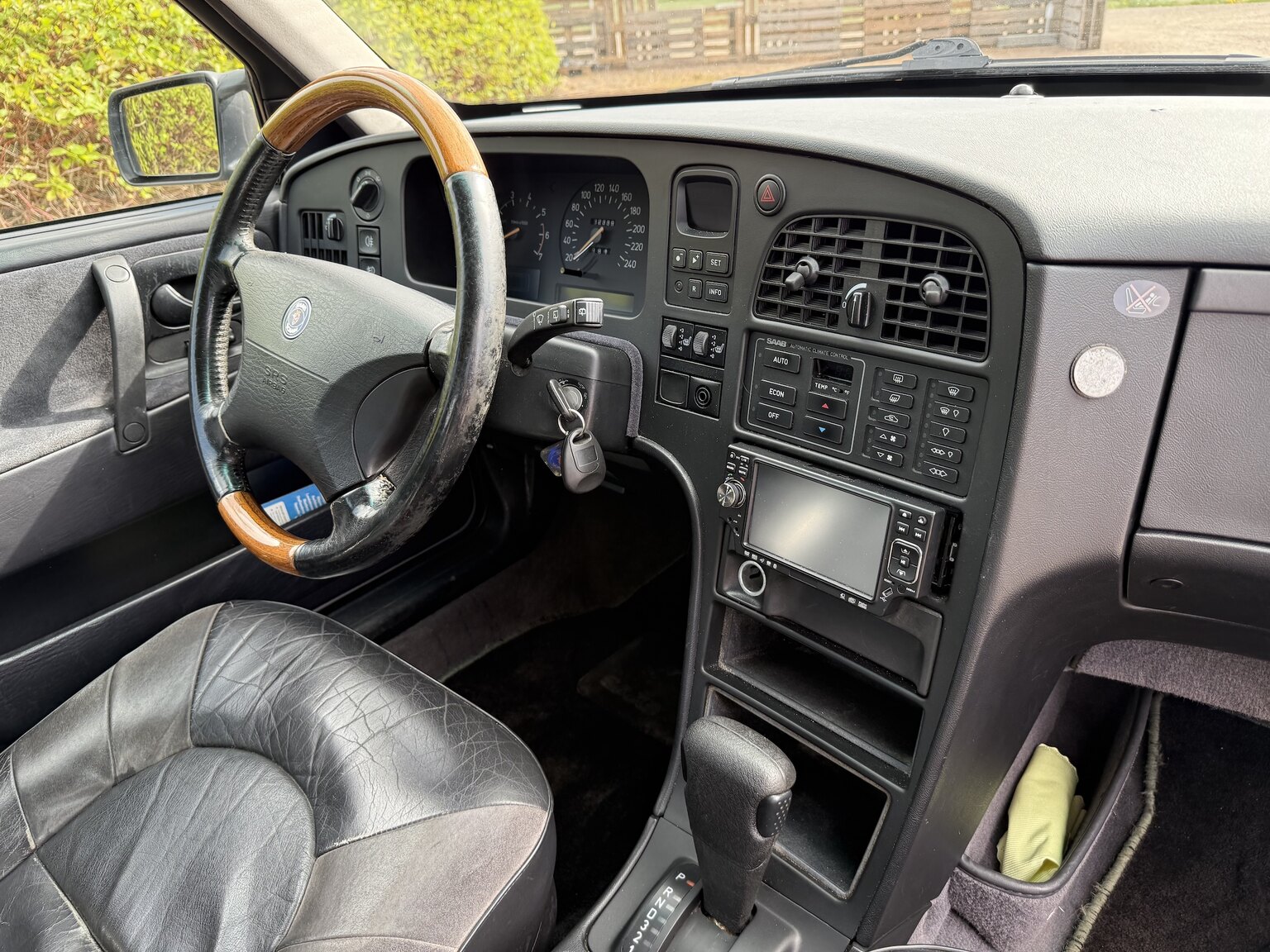 Interior image of 1997 Saab 9000 2.3 CS Turbo A50