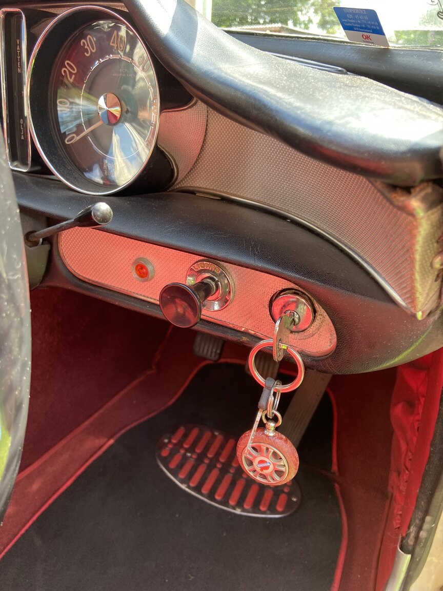 Interior image of 1968 Volvo P1800 S