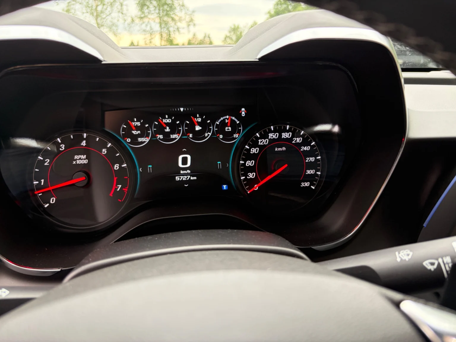 Interiörbild 2017 Chevrolet Camaro SS (9)