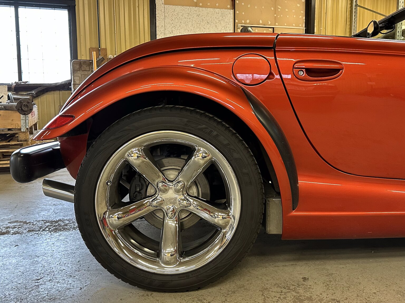 Aussenfoto 2001 Plymouth Prowler