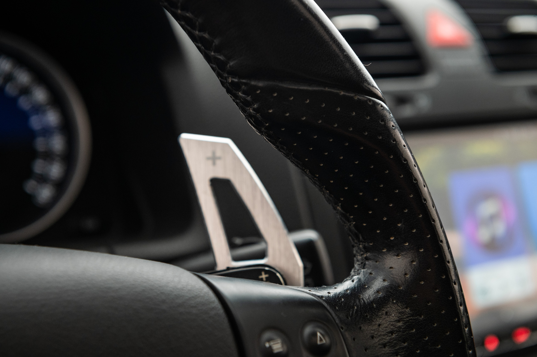 Interiörbild 2006 Volkswagen Golf R32 (56)