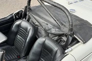 #<Image:0x00007f5ee7cdeb08>