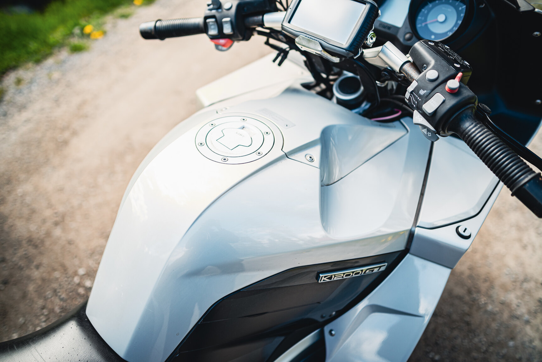 Exterior image of 2006 BMW K 1200 GT 