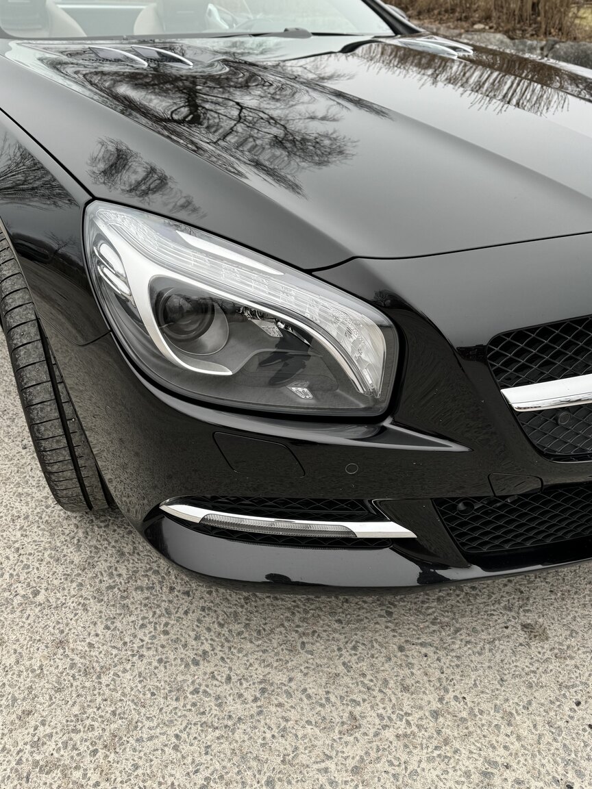 Exteriörbild på 2013 MERCEDES-BENZ SL 500 (27)