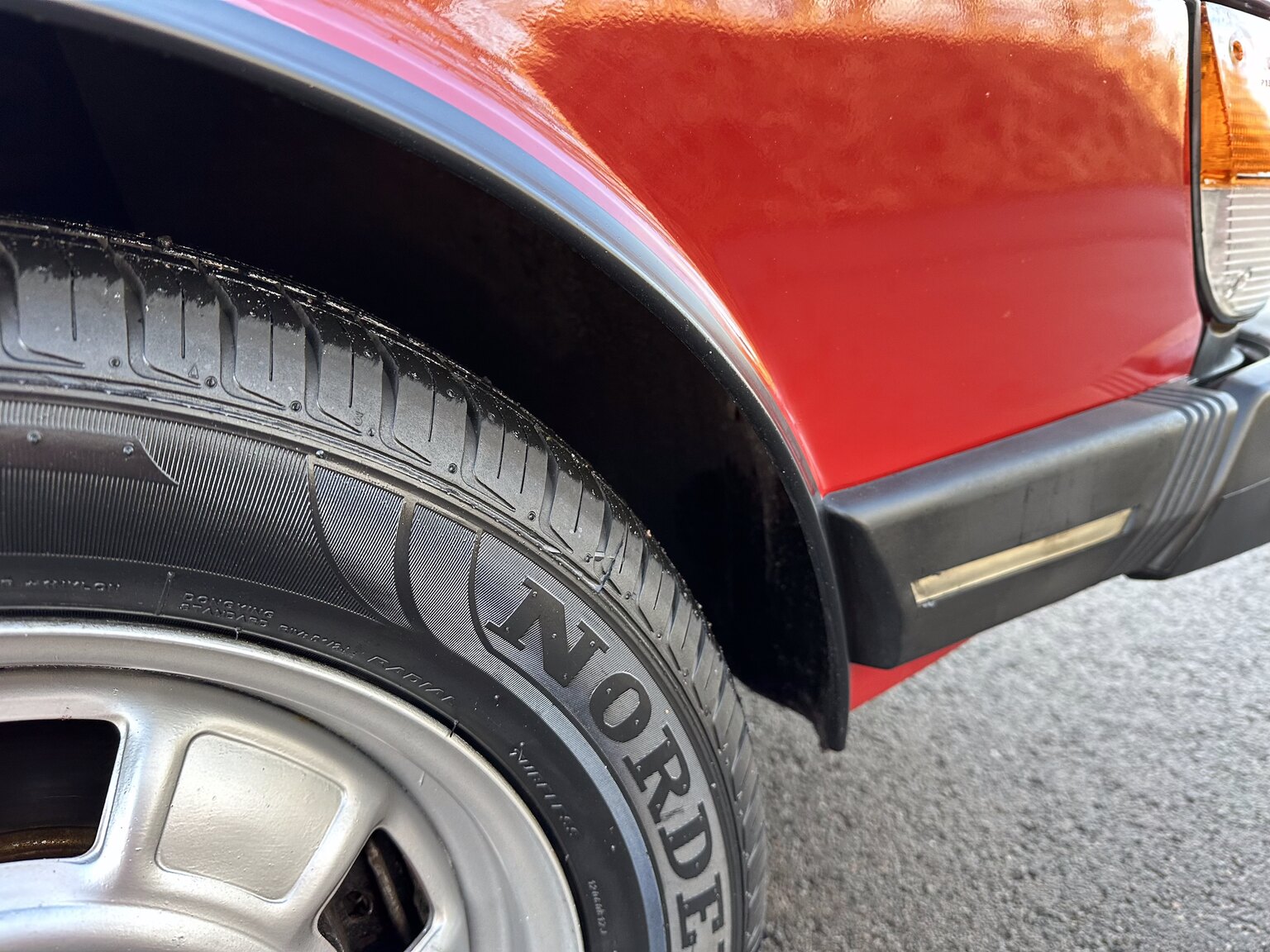 Exterior image of 1984 Saab 900 GL (26)