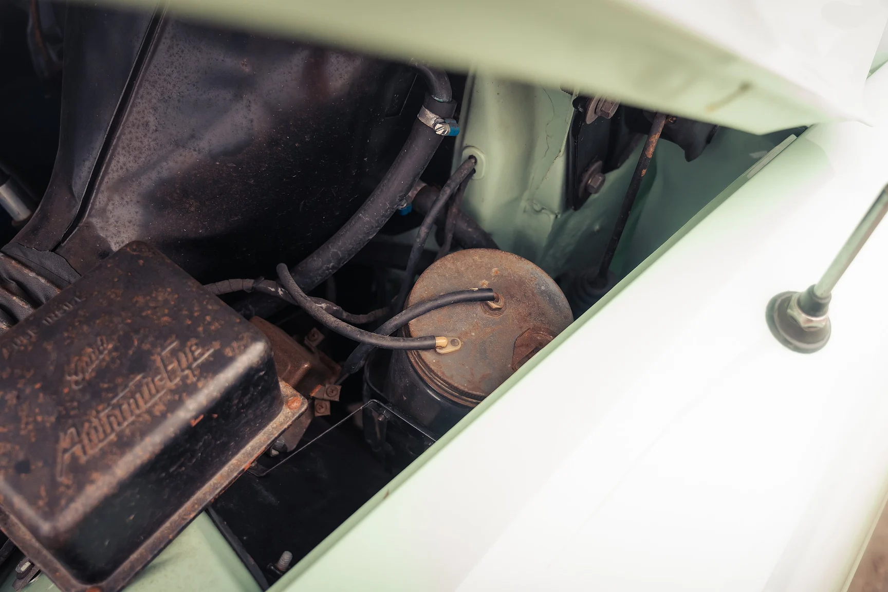 Image of 1953 Cadillac Series 62 mechanics (11)