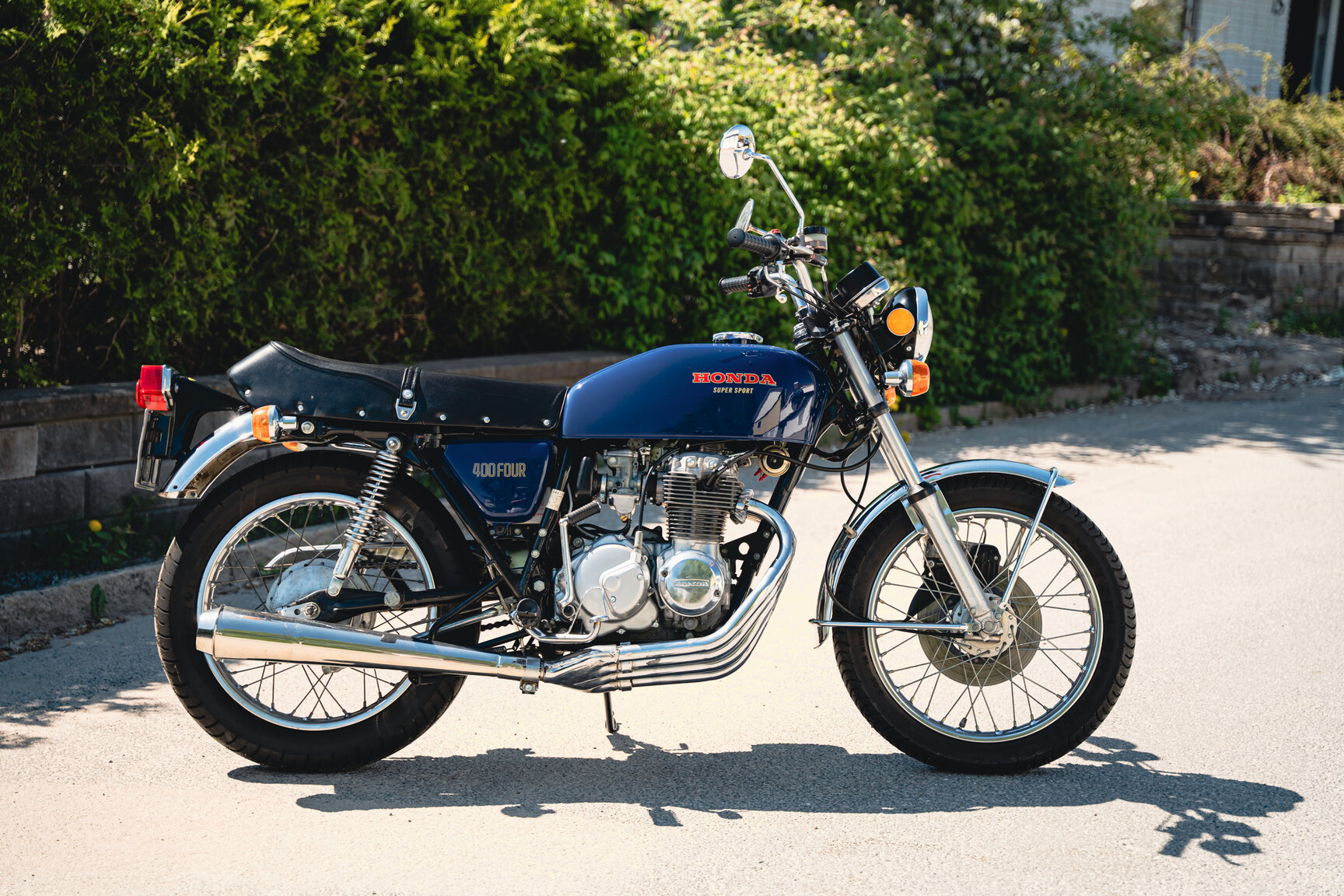 Exterior image of 1975 Honda CB 400 Four