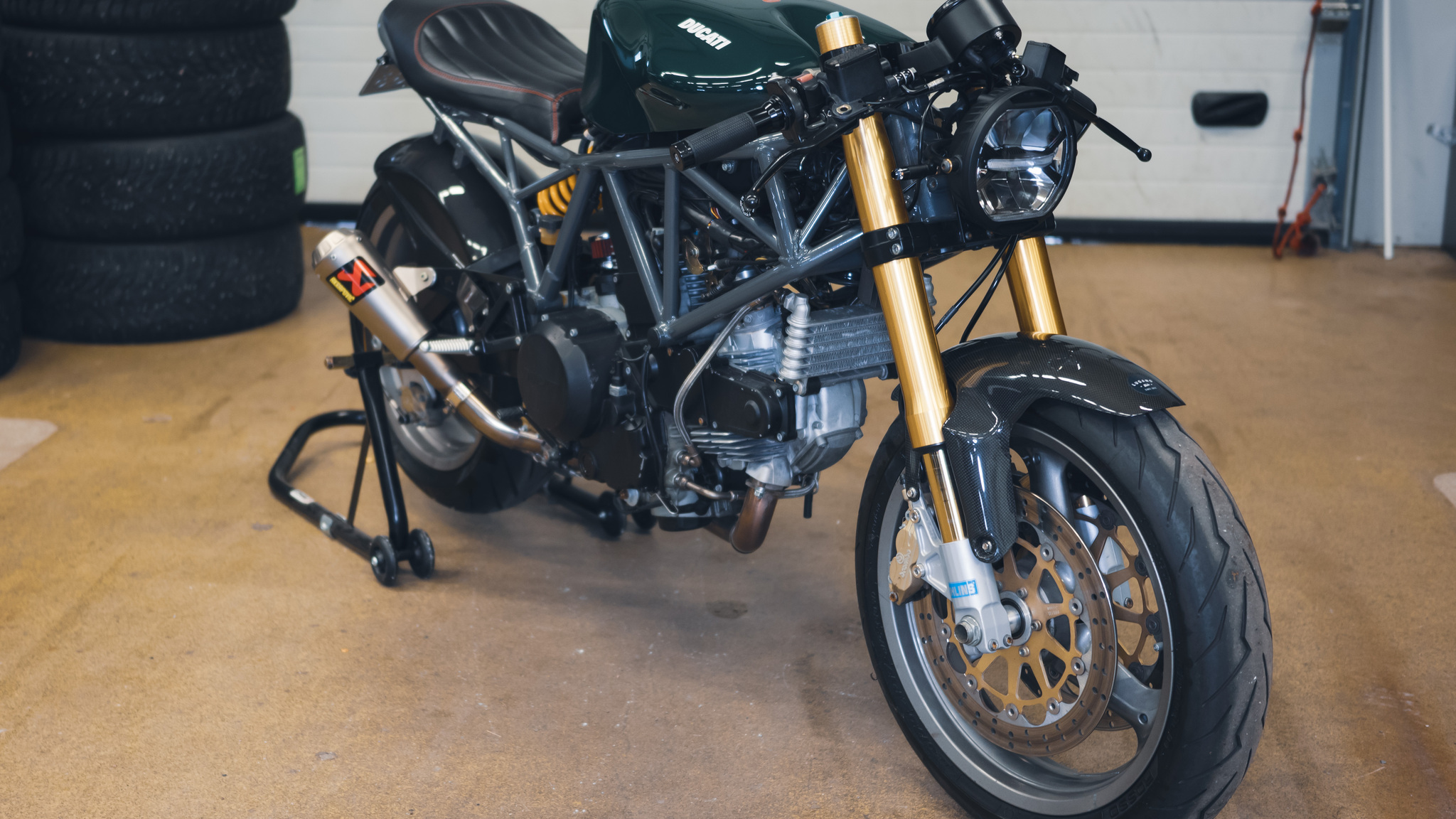 Exteriörbild på 2001 Ducati 750SS ie