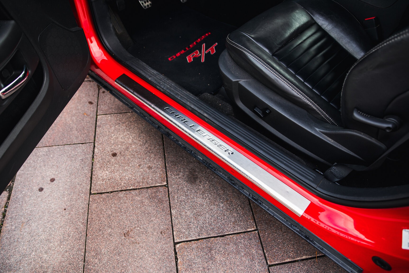 Interior image of 2010 Dodge Challenger 5.7 V8 HEMI Manuell