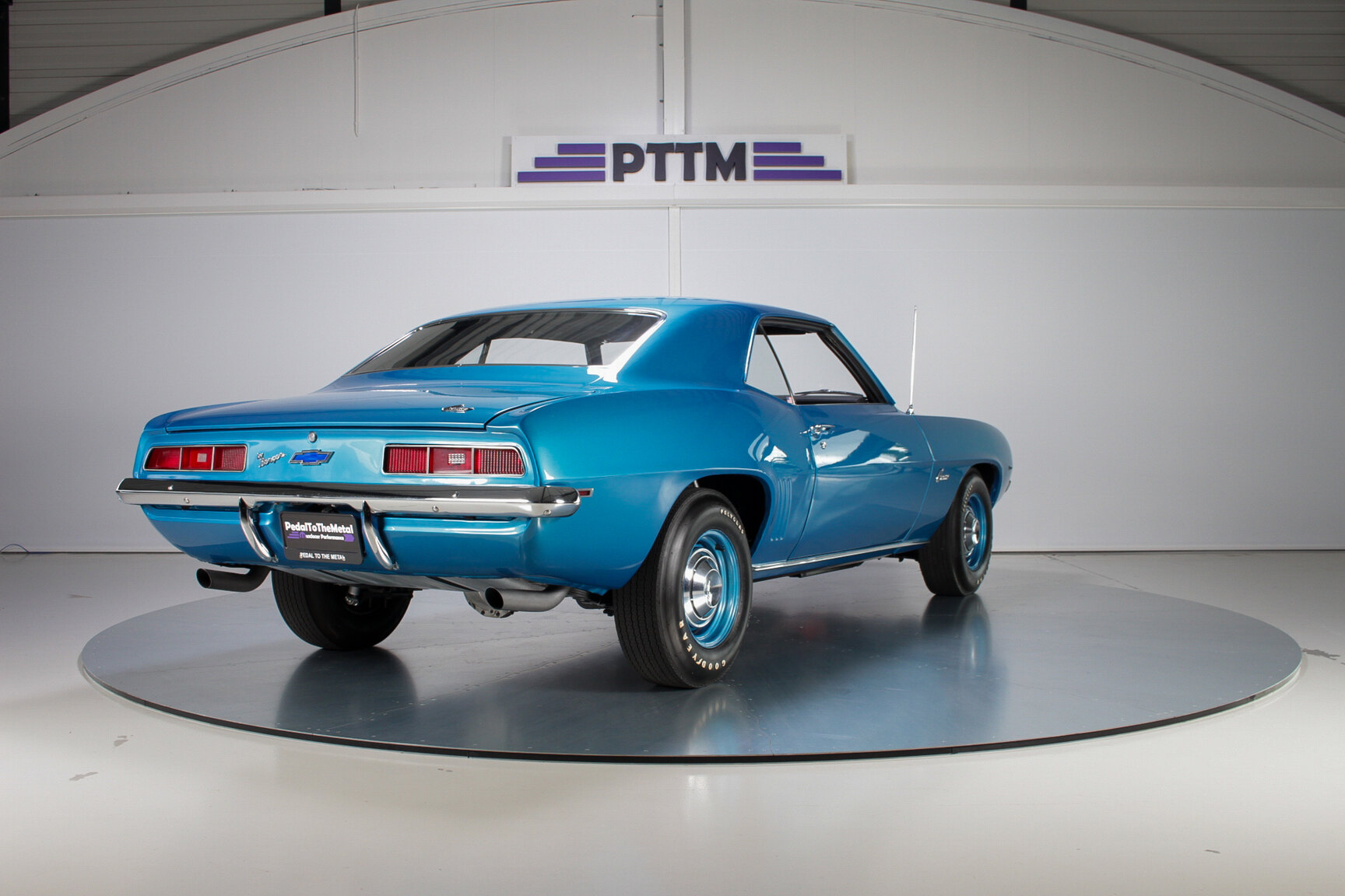 Exterior image of 1969 Chevrolet Camaro COPO TRIBUTE