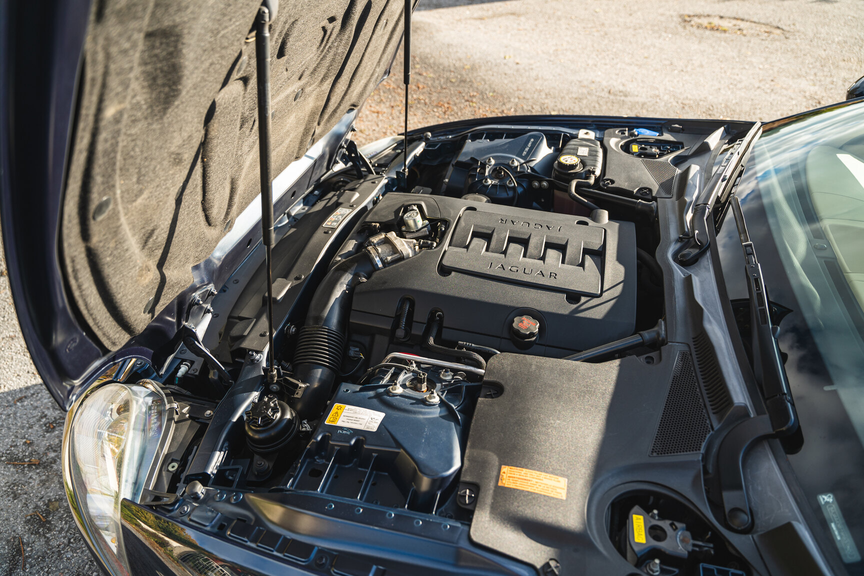Image of 2009 Jaguar XK mechanics